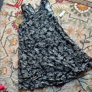 Old Navy Black and White Floral Dress